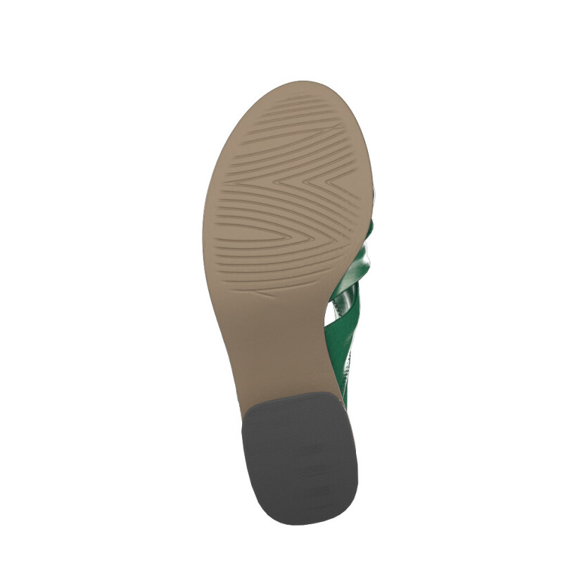 Sandales avec bretelles 43830