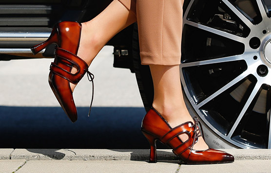 Woman's luxury block heel shoes